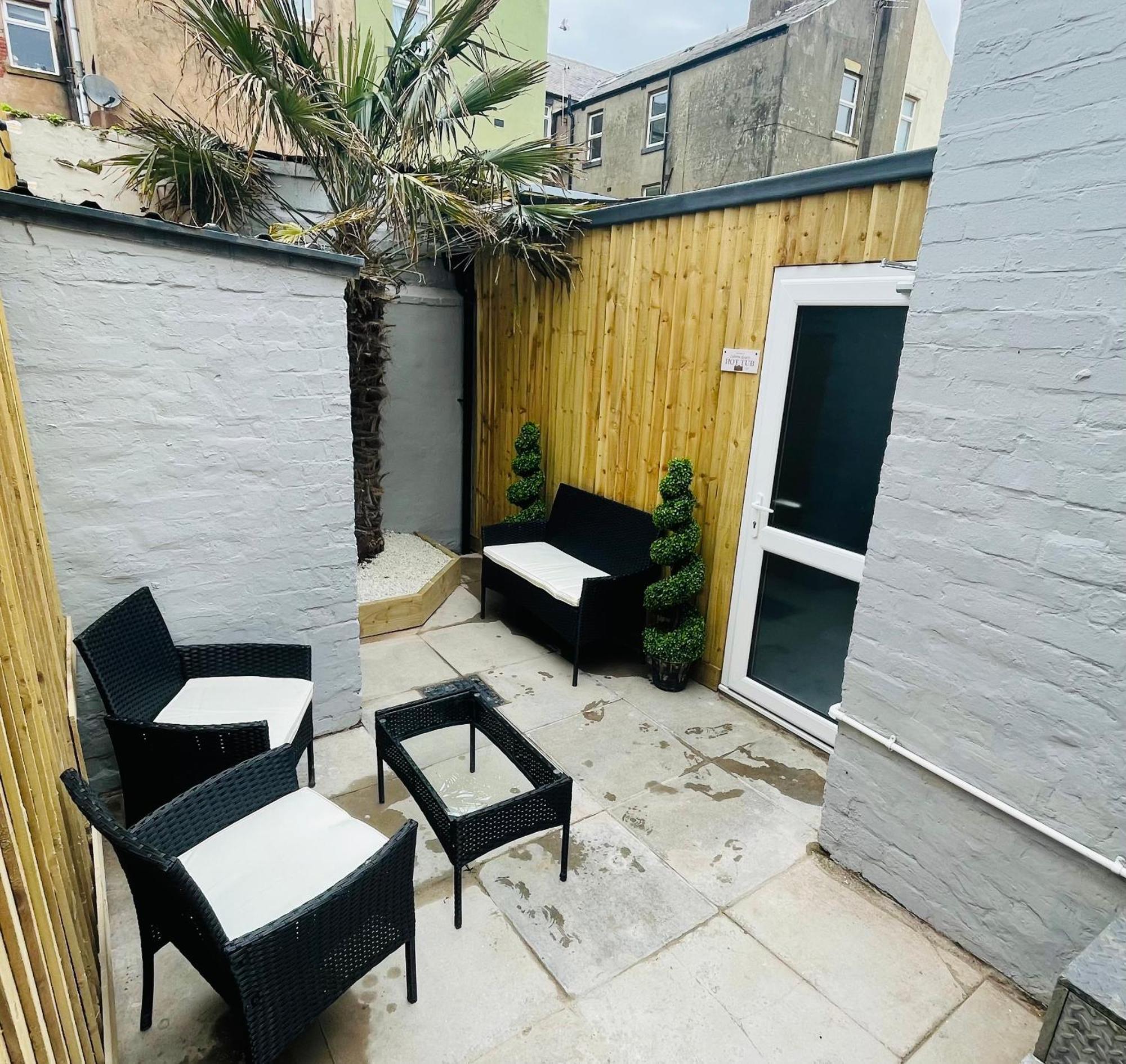 Osborne Luxury Hot Tub And Jacuzzi Blackpool